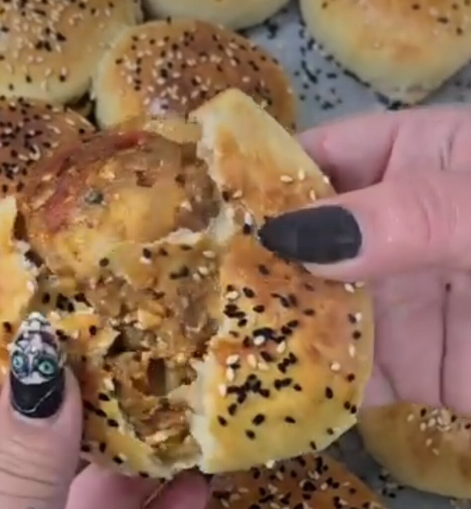 קלצונה חצילים