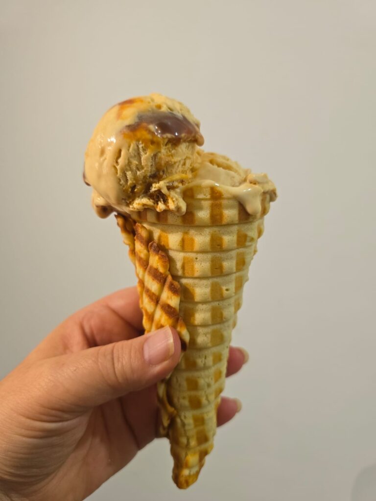 גלידת ריבת חלב